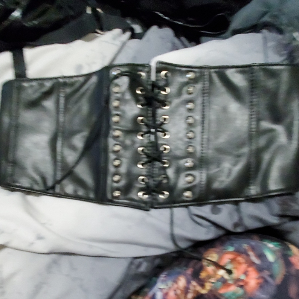 Waist belt